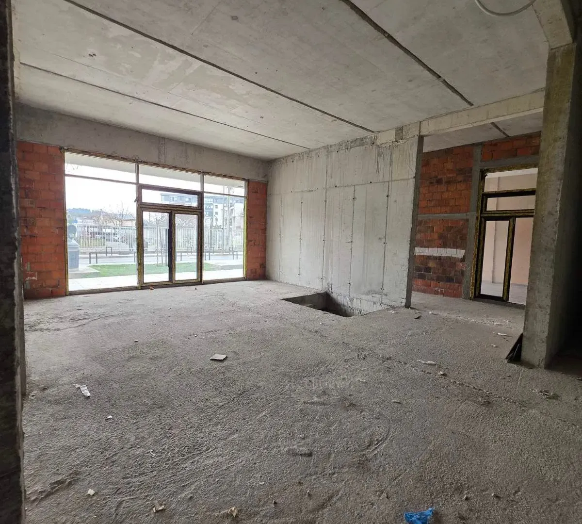 Rent, office space, 170m², Central Point, Podgorica