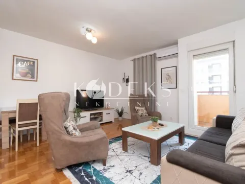 Izdavanje, dvosoban stan, 66m², Tuški Put, Podgorica - image 16