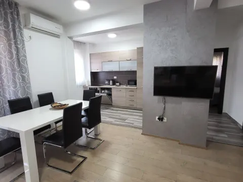 Sale, three bedroom apartment, 67m², Bečići, Budva - image 7