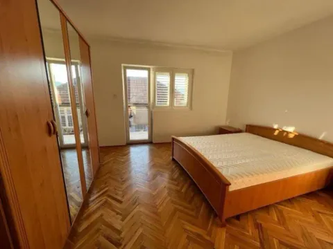 Prodaja, kuća, 230m², Tivat, Crna Gora - image 5