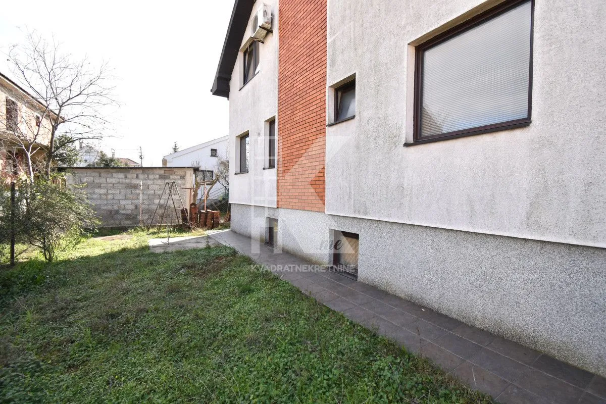 Sale, house, 190m², Dalmatinska ulica, Podgorica