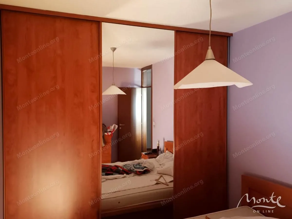 Prodaja, dvosoban stan, 96m², Stari Aerodrom, Podgorica