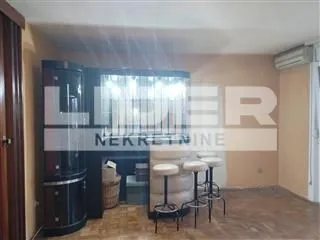 Sale, three bedroom apartment, 78m², Stari Grad, Beograd - image 3