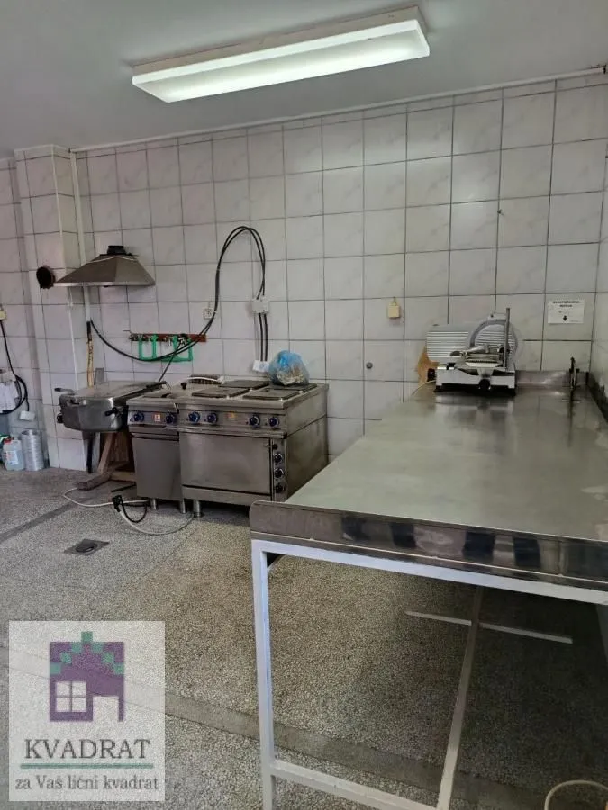 Rent, office space, 140m², Mislodjin, Obrenovac