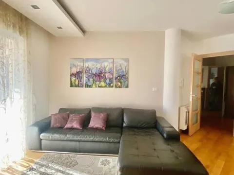 Prodaja, dvosoban stan, 75m², Budva, Crna Gora - image 5