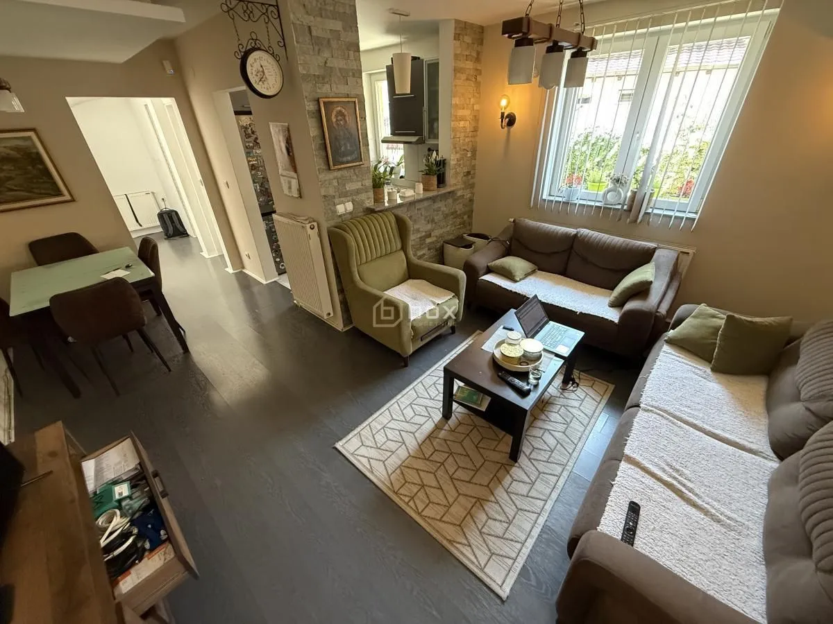 Sale, house, 100m², Palilula, Niš