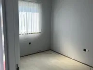 Izdavanje, poslovni prostor, 120m², Zemun Ugrinovci, Zemun Sve Podlokacije - image 2