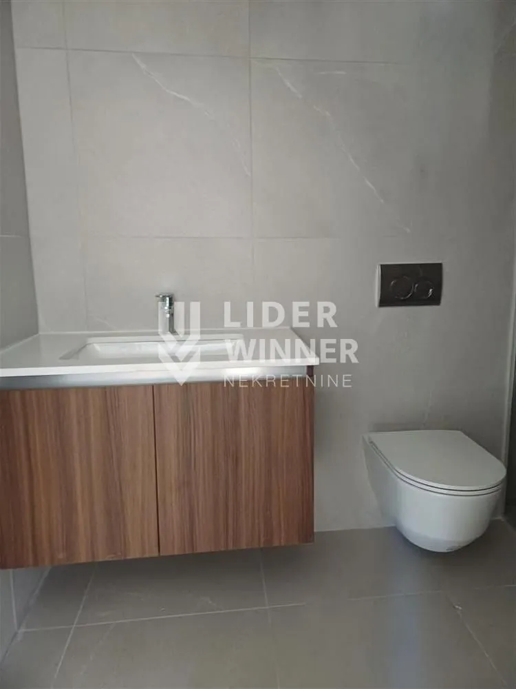 Prodaja, dvosoban stan, 56m², Savski Venac, Beograd