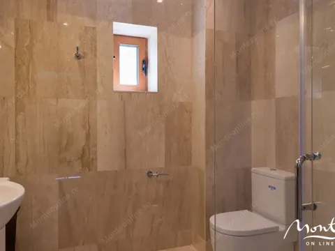 Prodaja, kuća, 372m², Stoliv, Kotor - image 17