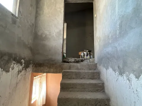 Prodaja, kuća, 210m², Sutomore, Bar - image 11