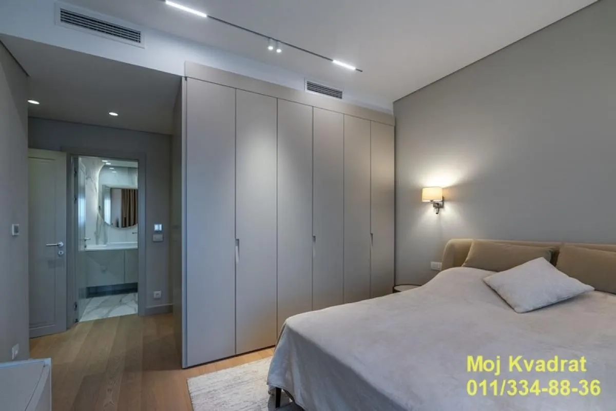 Sale, four bedroom apartment, 167m², Novi Beograd Blok 9, Novi Beograd Sve Podlokacije