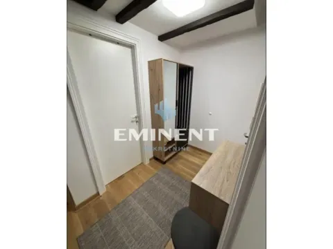 Izdavanje, dvosoban stan, 61m², Zemun Gornji Grad, Zemun Sve Podlokacije - image 11