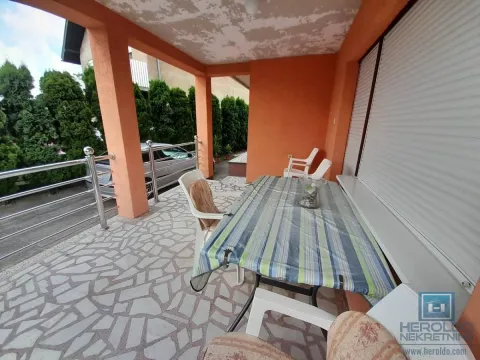 Prodaja, kuća, 180m², Centar, Ćuprija - image 13