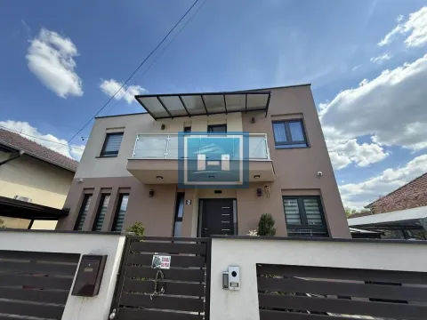 Sale, house, 240m², Centar, Jagodina - image 91