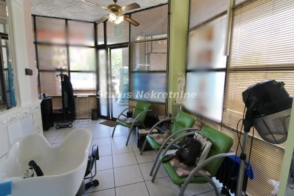 Sale, office space, 37m², Novo naselje, Novi Sad