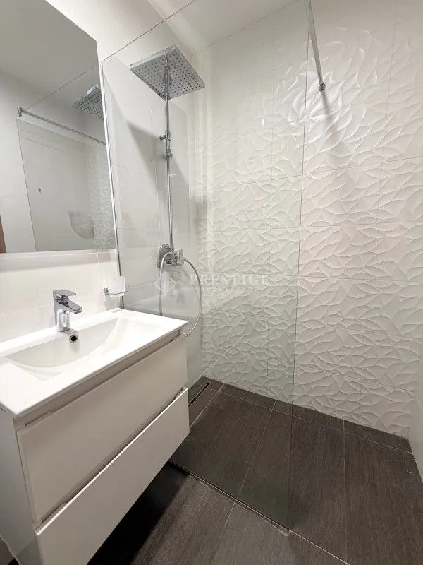 Rent, one bedroom apartment, 53m², Master Kvart, Podgorica
