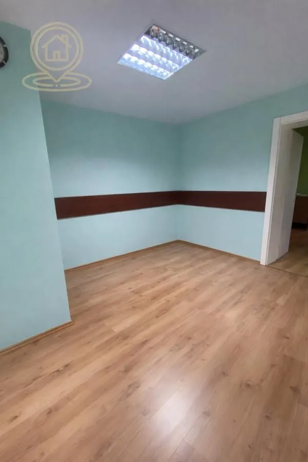 Rent, office space, 300m², Petrovaradin, Novi Sad