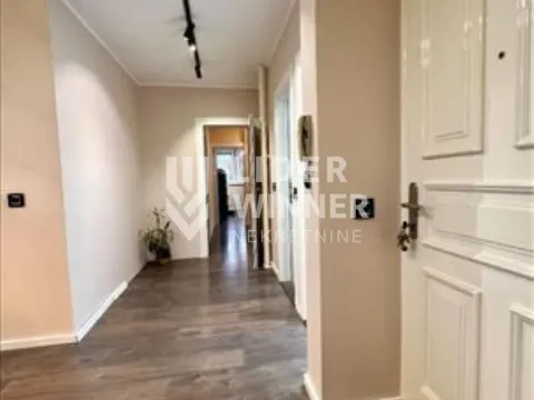 Izdavanje, četvorosoban stan, 97m², Crveni Krst, Beograd - image 4