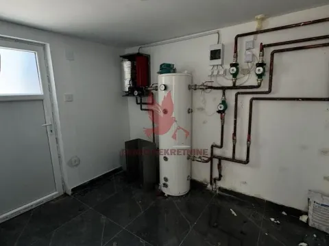 Prodaja, kuća, 184m², Mladenovac, Beograd - image 19