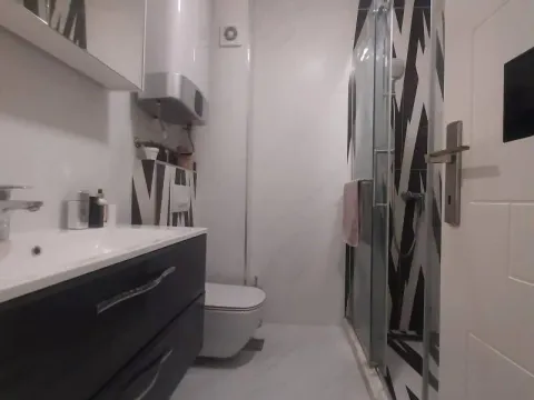 Rent, two bedroom apartment, 64m², Bar, Crna Gora - image 9