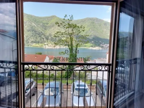 Rent, one bedroom apartment, 57m², Dobrota, Kotor - image 10