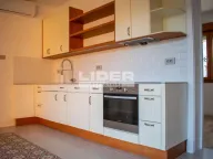 Rent, house, 145m², Zemun Gornji Grad, Zemun Sve Podlokacije - image 16