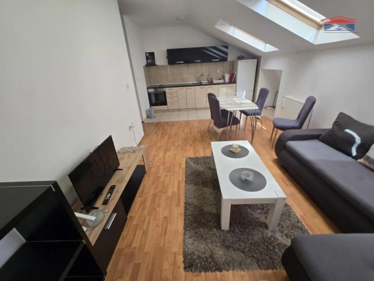 Izdavanje, jednosoban stan, 44m², Adice, Novi Sad Sve Podlokacije