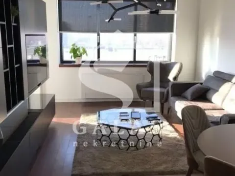 Izdavanje, trosoban stan, 75m², Novi Beograd Blok 67, Novi Beograd Sve Podlokacije - image 4