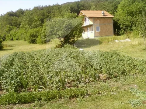 Prodaja, kuća, 70m², Radovče, Podgorica - image 2