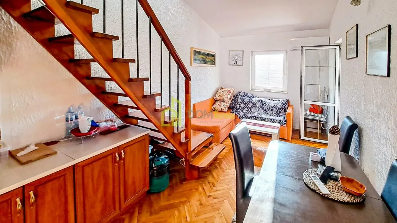 Sale, four bedroom apartment, 75m², Makedonsko naselje, Bar