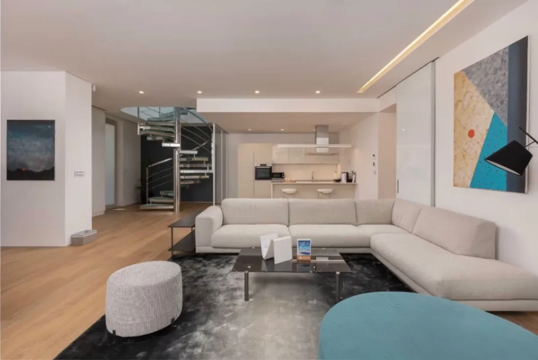 Sale, four bedroom apartment, 457m², Dukley Gardens, Budva