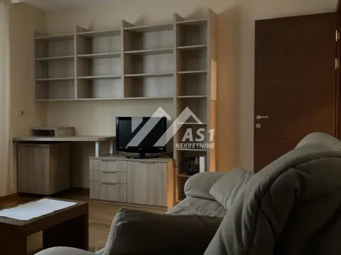 Rent, two bedroom apartment, 42m², Sajam, Novi Sad Sve Podlokacije - image 2