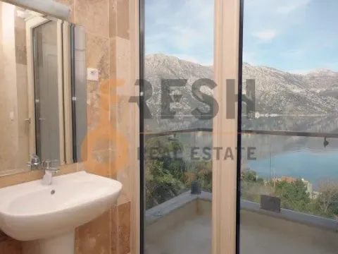 Prodaja, trosoban stan, 156m², Kotor, Crna Gora - image 12