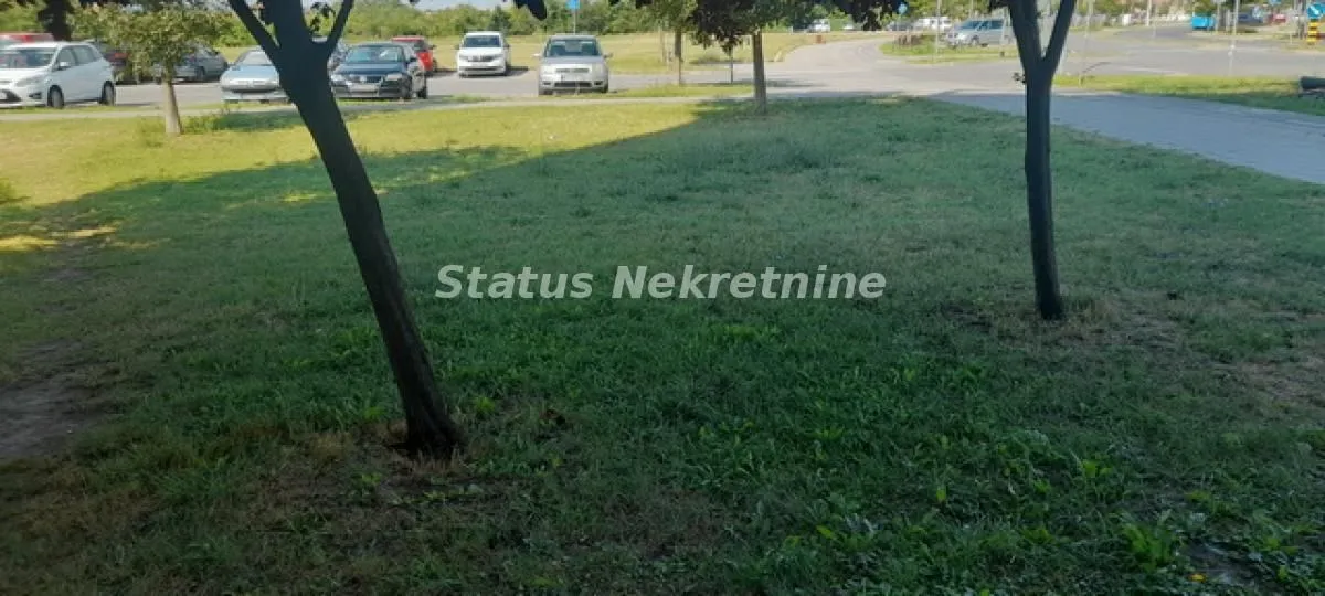 Sale, office space, 128m², Novo naselje, Novi Sad
