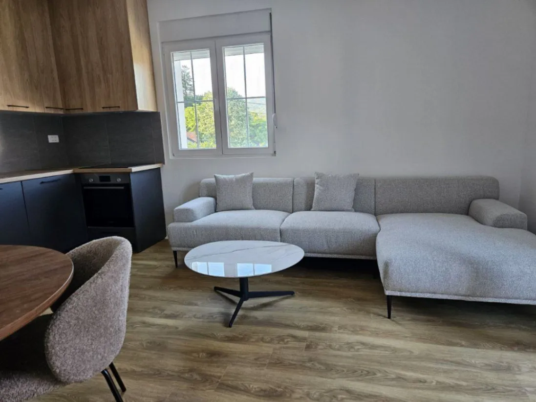 Sale, two bedroom apartment, 64m², Gruda, Cetinje