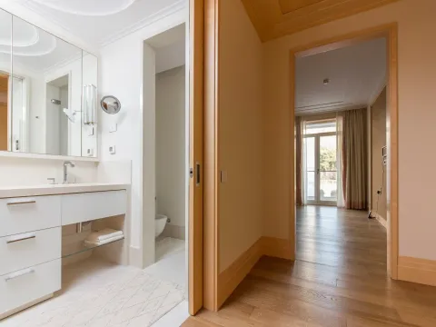 Prodaja, dvosoban stan, 130m², Porto Montenegro, Tivat - image 8