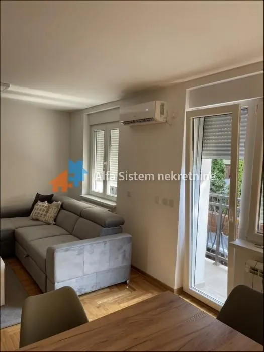 Rent, three bedroom apartment, 64m², Voždovac Sve Podlokacije, Beograd