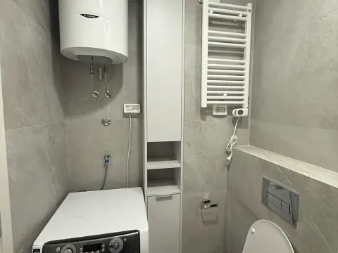 Izdavanje, jednosoban stan, 49m², Central Point, Podgorica - image 6