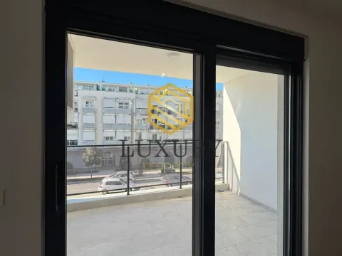 Sale, three bedroom apartment, 127m², Tološka šuma, Podgorica - image 2