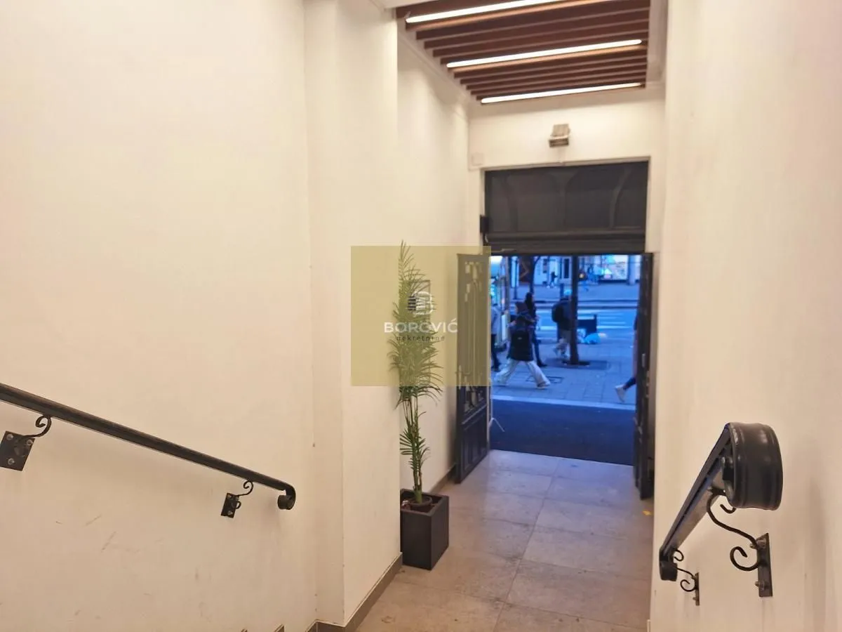 Rent, office space, 179m², Stari Grad, Beograd