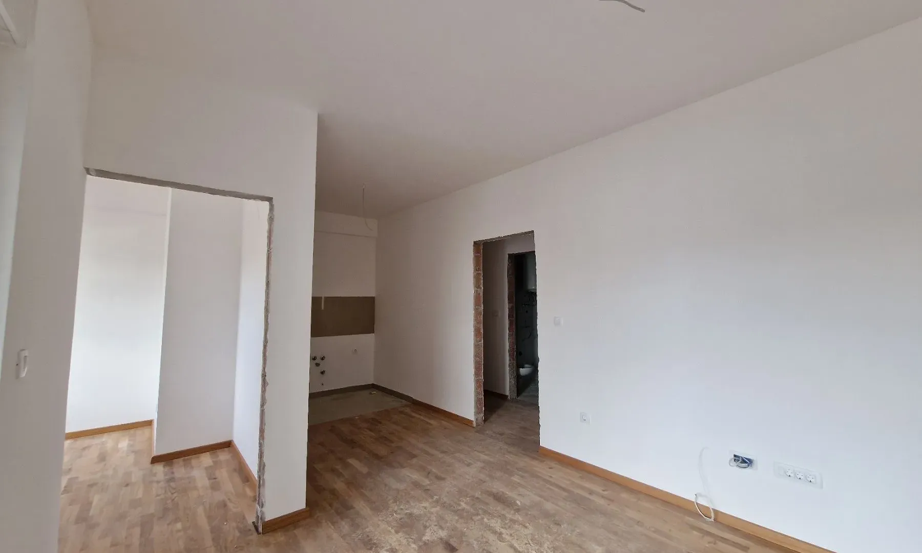 Sale, two bedroom apartment, 58m², Bečići, Budva