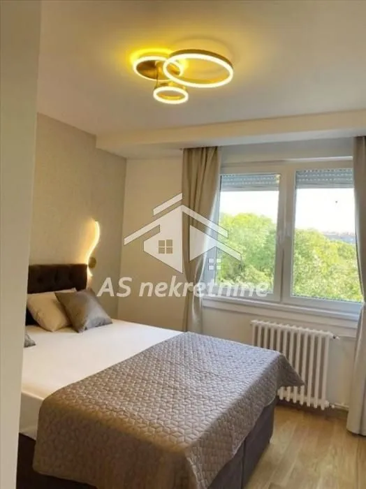 Izdavanje, dvosoban stan, 55m², Novi Beograd Blok 1 Fontana, Novi Beograd Sve Podlokacije