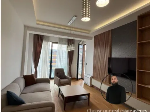 Izdavanje, dvosoban stan, 79m², Kruševac, Podgorica