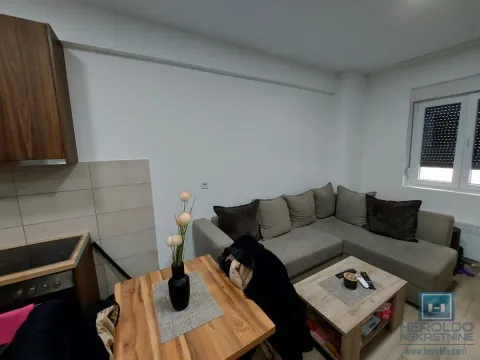 Izdavanje, jednosoban stan, 29m², Aqua park, Jagodina - image 15