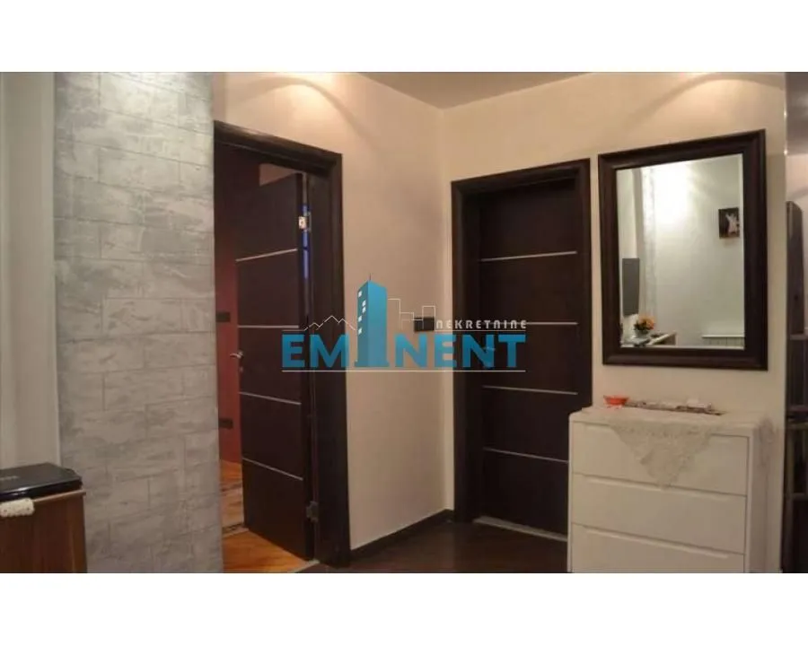 Izdavanje, dvosoban stan, 55m², Lekino Brdo, Voždovac Sve Podlokacije