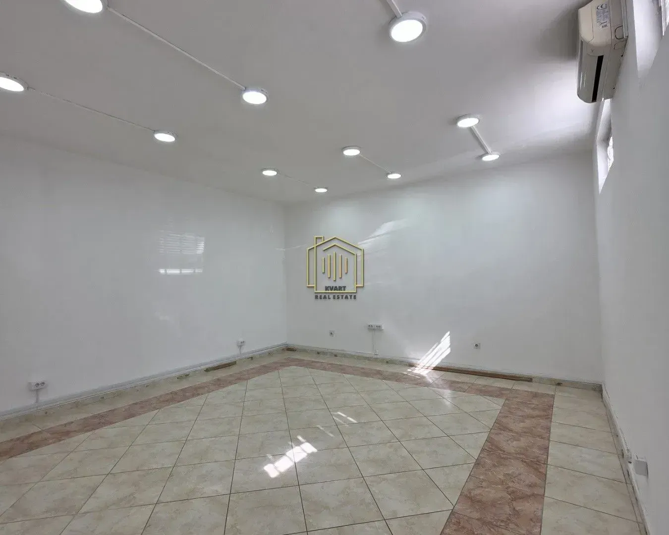 Sale, office space, 143m², Podgorica, Crna Gora