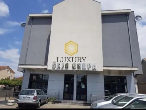 Rent, apartment, 65m², 1 maj, Podgorica - image 4