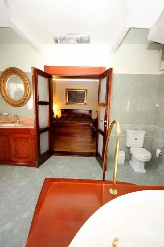 Sale, house, 322m², Bar, Crna Gora