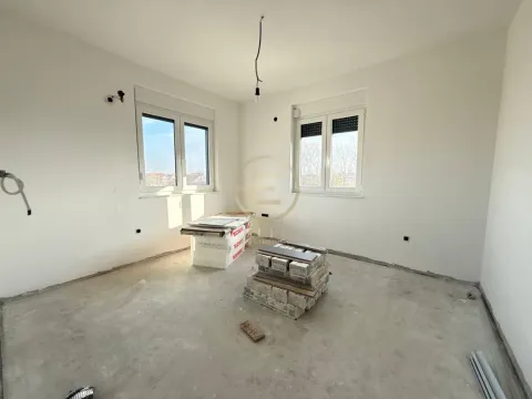 Prodaja, kuća, 174m², Veternik, Novi Sad Sve Podlokacije - image 25