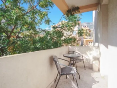 Izdavanje, jednosoban stan, 57m², Bulevar, Budva - image 3